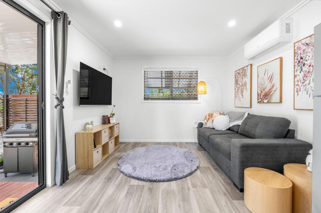 Little Sunshine - Private Acreage Guest Home Hervey Bay Exteriör bild